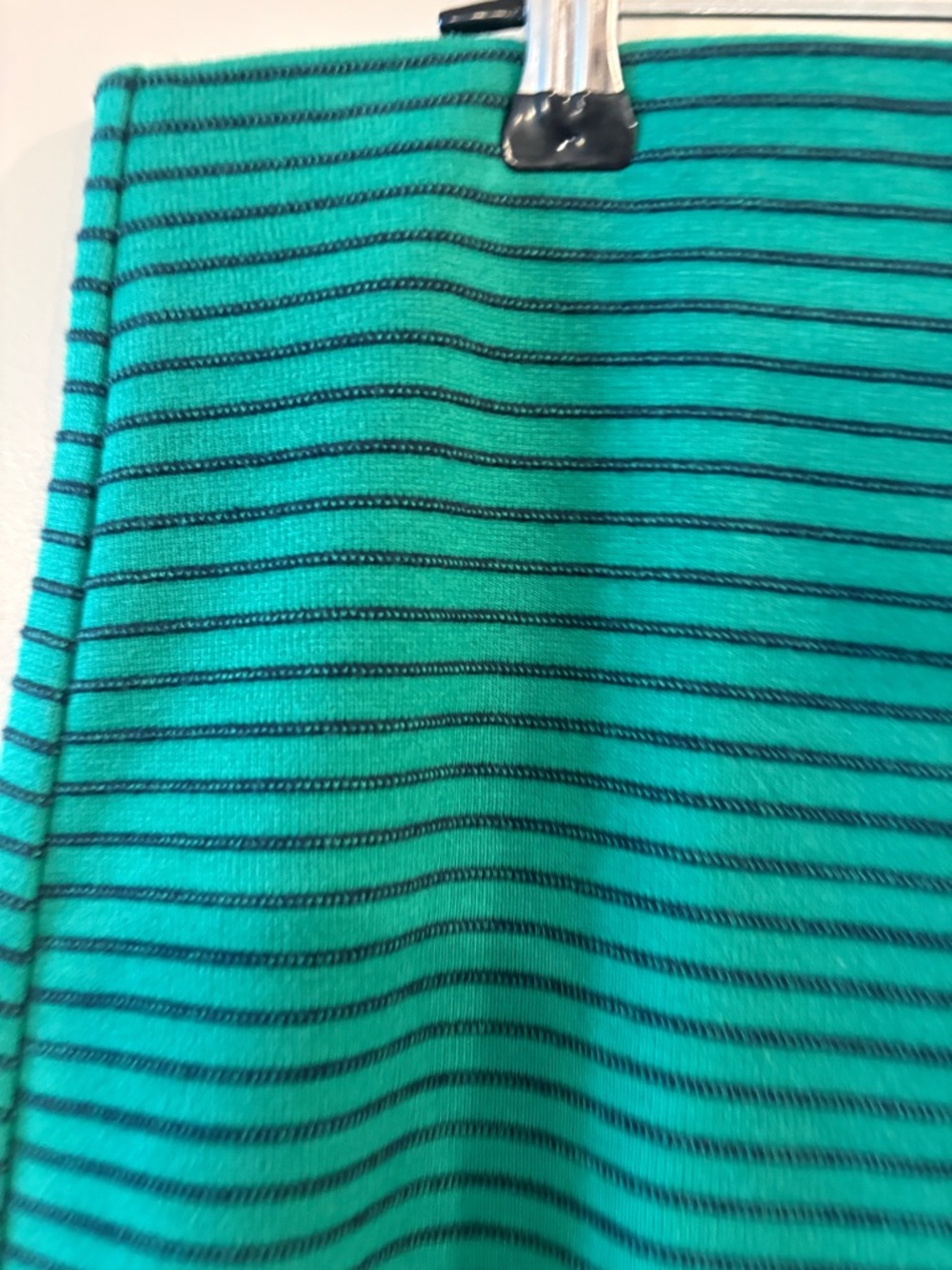 NWT LOFT Green Striped Midi Skirt Side Slit Stretch Career Pencil Skirt Size L - Picture 5 of 9